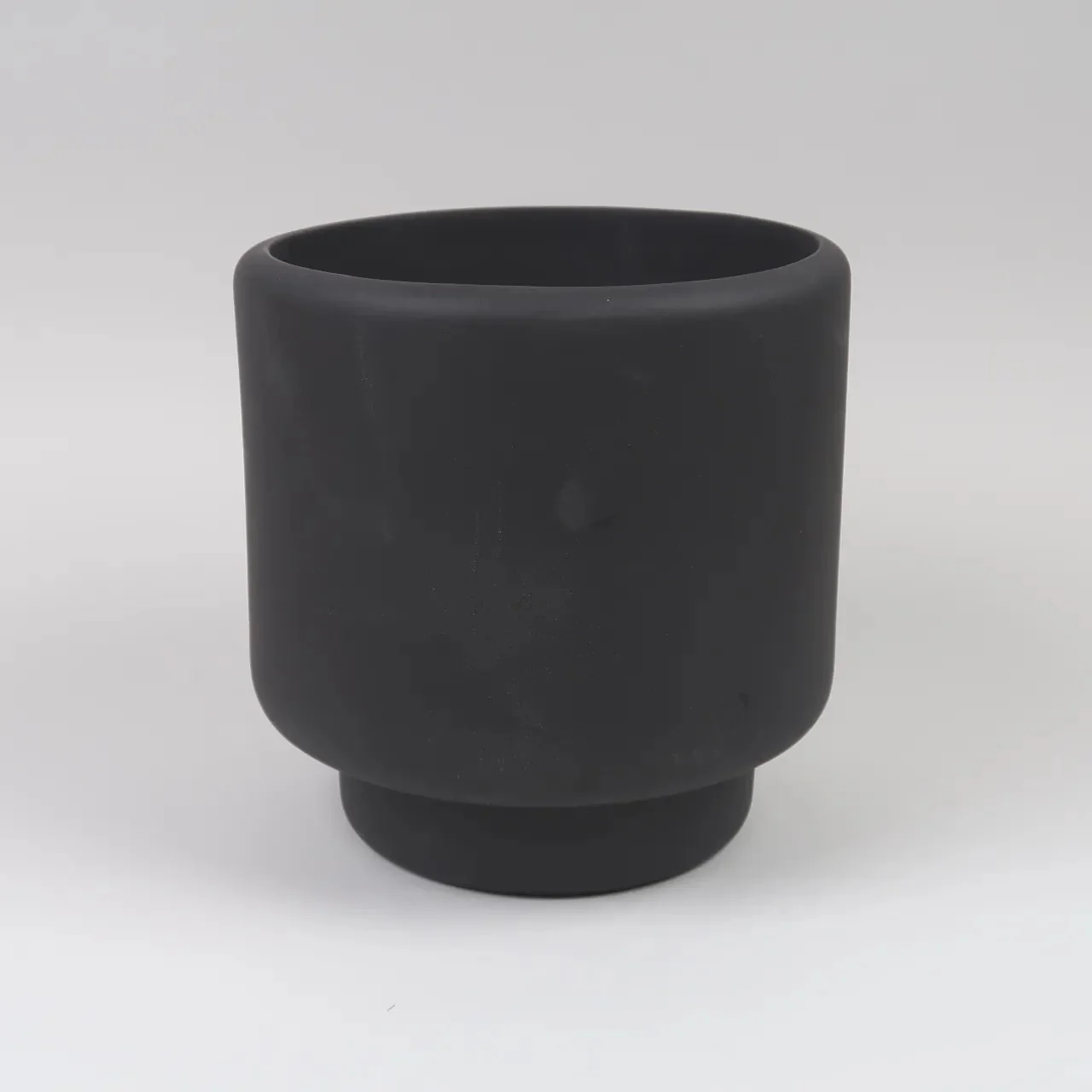 Aaron Probyn Botany Plant Pot - Graphite Black (Medium - 15cm) - Image 7