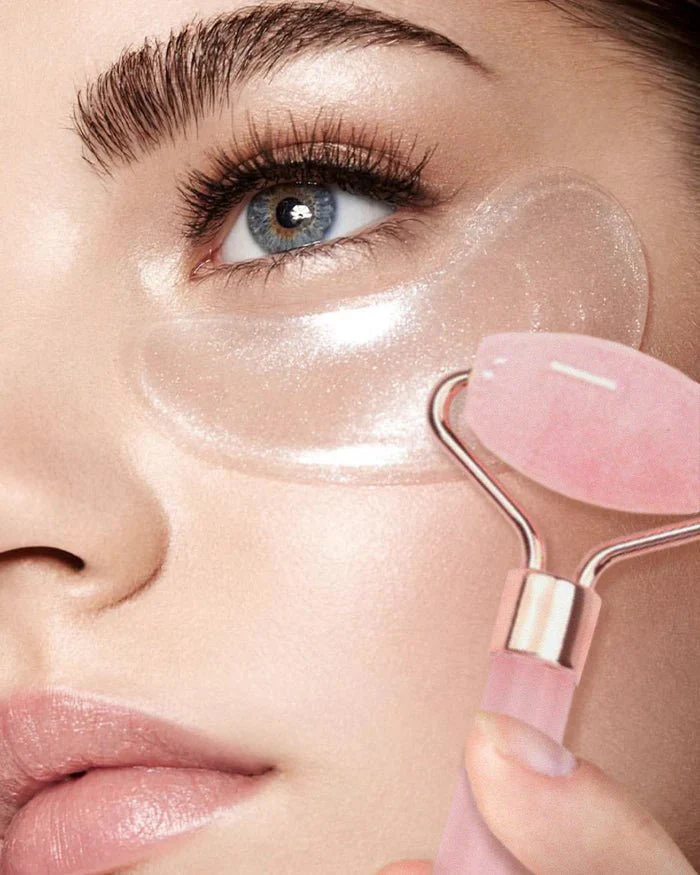 CHOK BEAUTY Mineral Power Eye Roller - Image 2