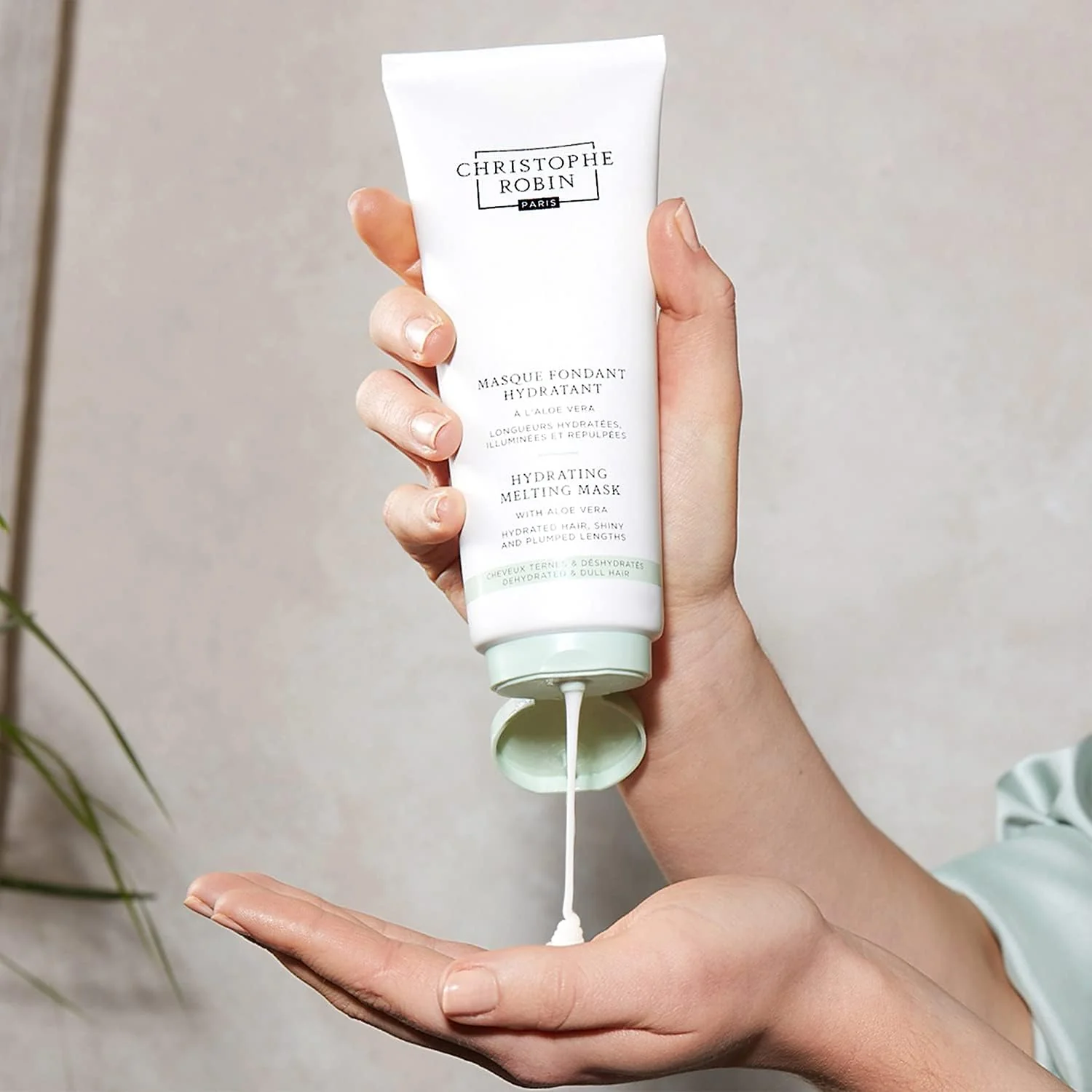 Christophe Robin Hydrating Melting Hair Mask with Aloe Vera - 75ml - Image 3
