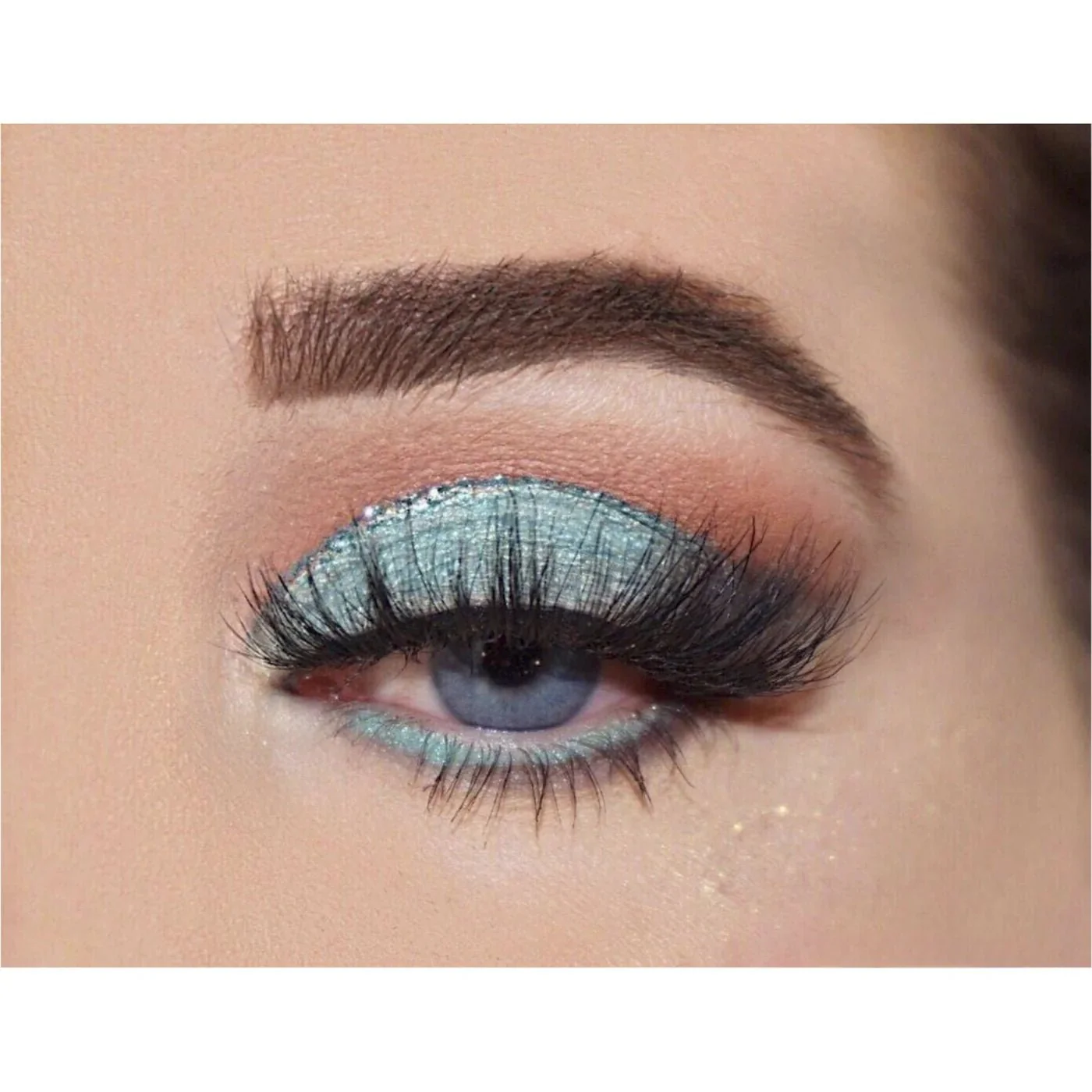 ESTATE COSMETICS Just A Taste Mini Eyeshadow Pigment Palette - Merbabe - Image 3
