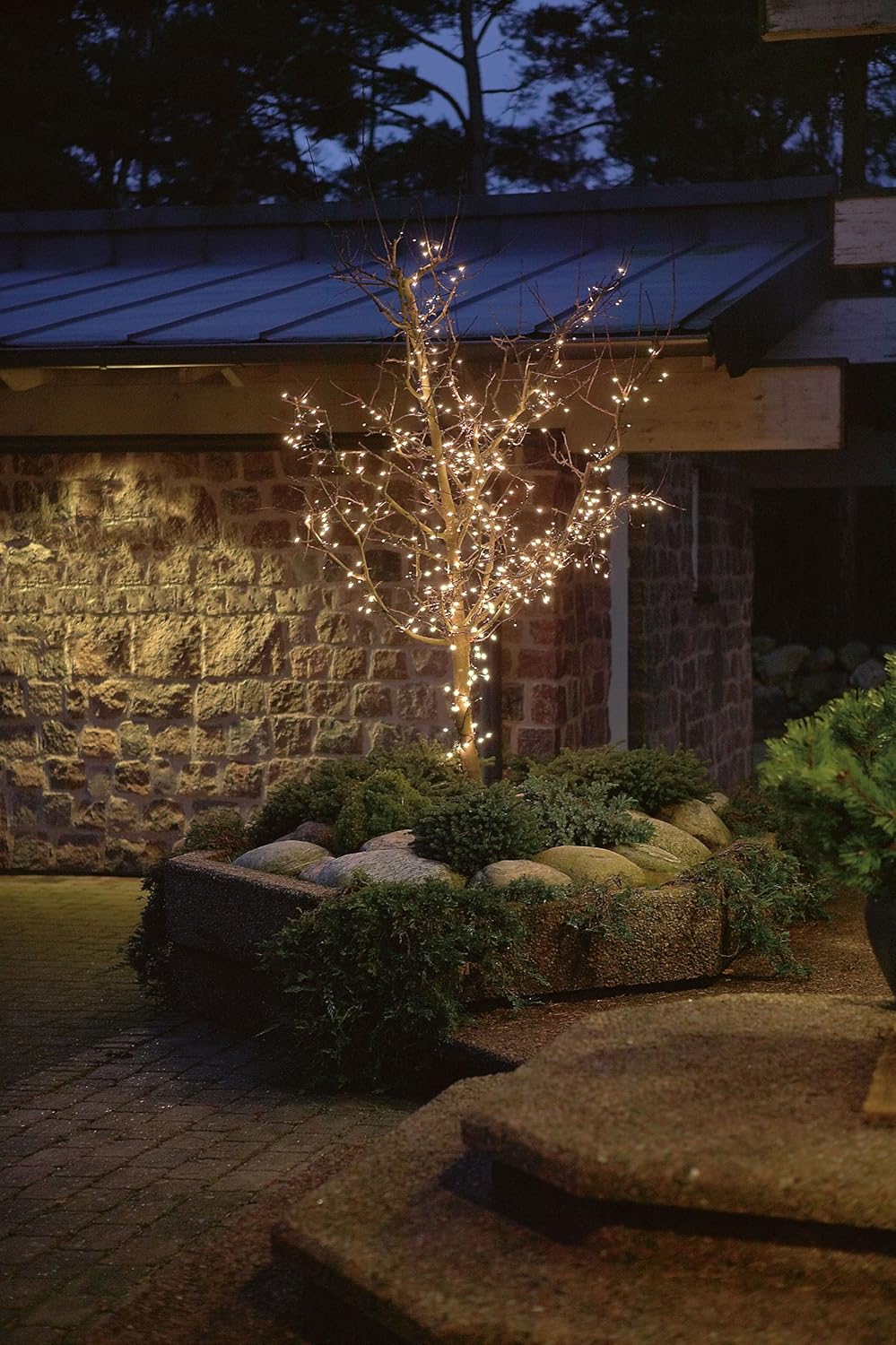 Konstsmide Christmas Fairy Lights Plug In/Indoor or Outdoor (100 Bulbs) - Image 3