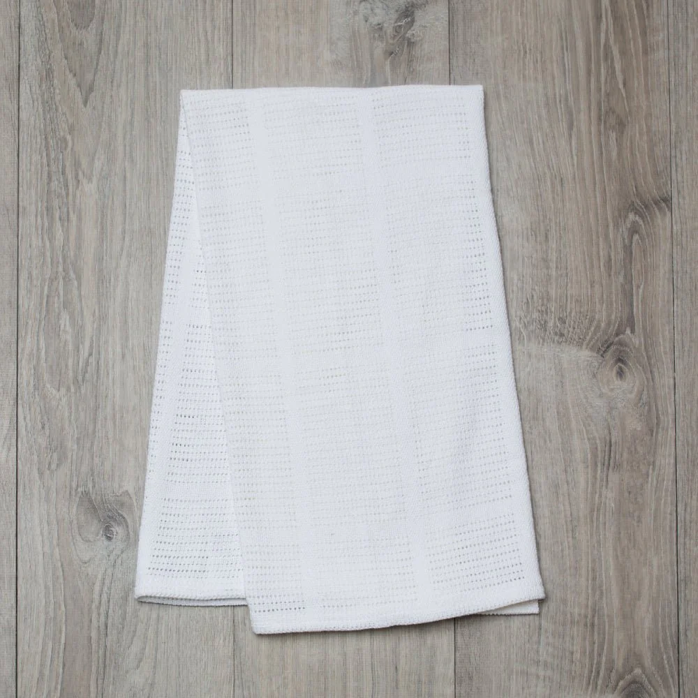 Lulujo 100% Cotton Cellular Baby Blanket - White - Image 7