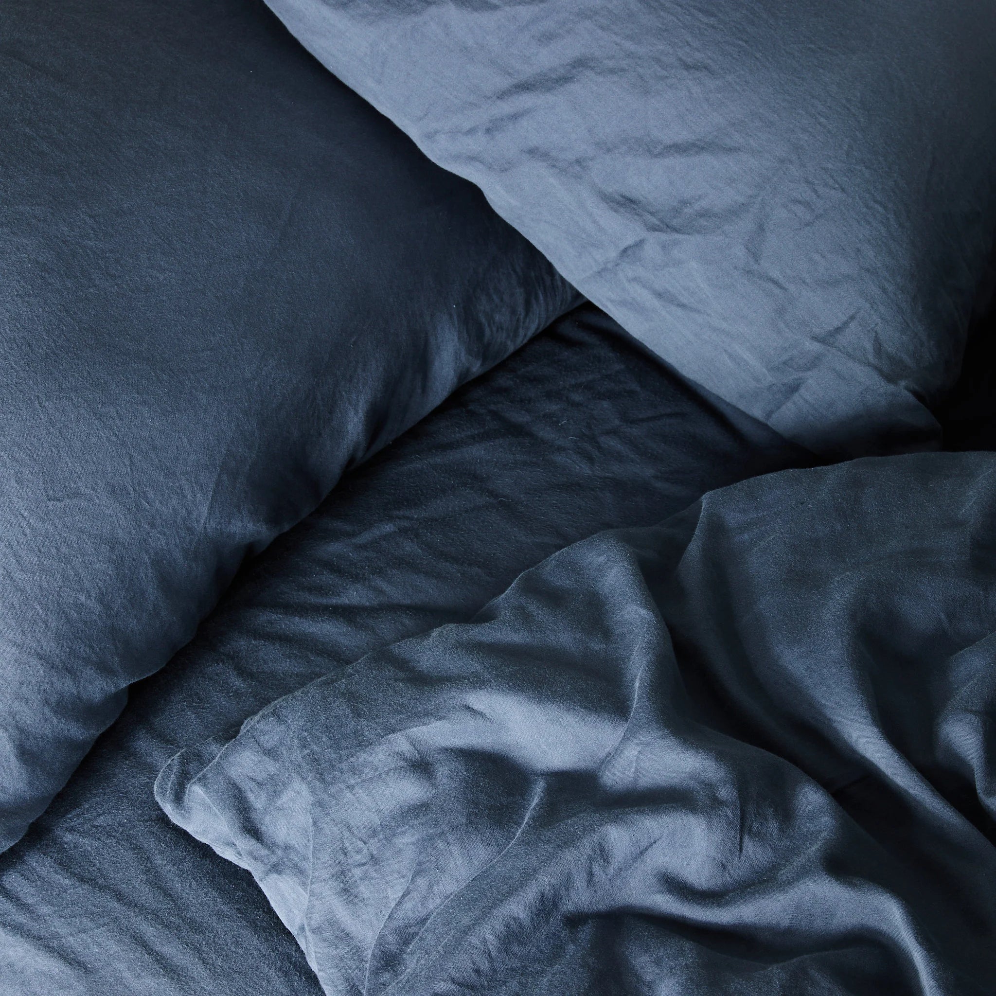 Lunar Oceans Luxe Soft Cotton Bedding Bundle: Pillowcases, Duvet Cover & Fitted Sheet - Various Colours & Sizes - Image 10