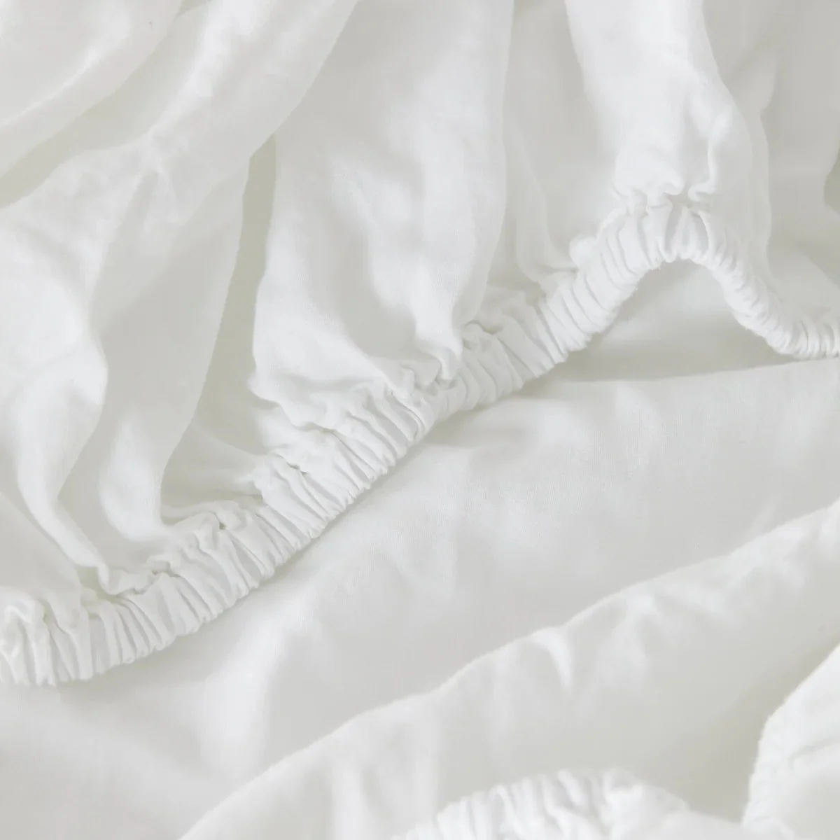 Lunar Oceans Luxe Soft Cotton Bedding Bundle: Pillowcases, Duvet Cover & Fitted Sheet - Various Colours & Sizes - Image 5