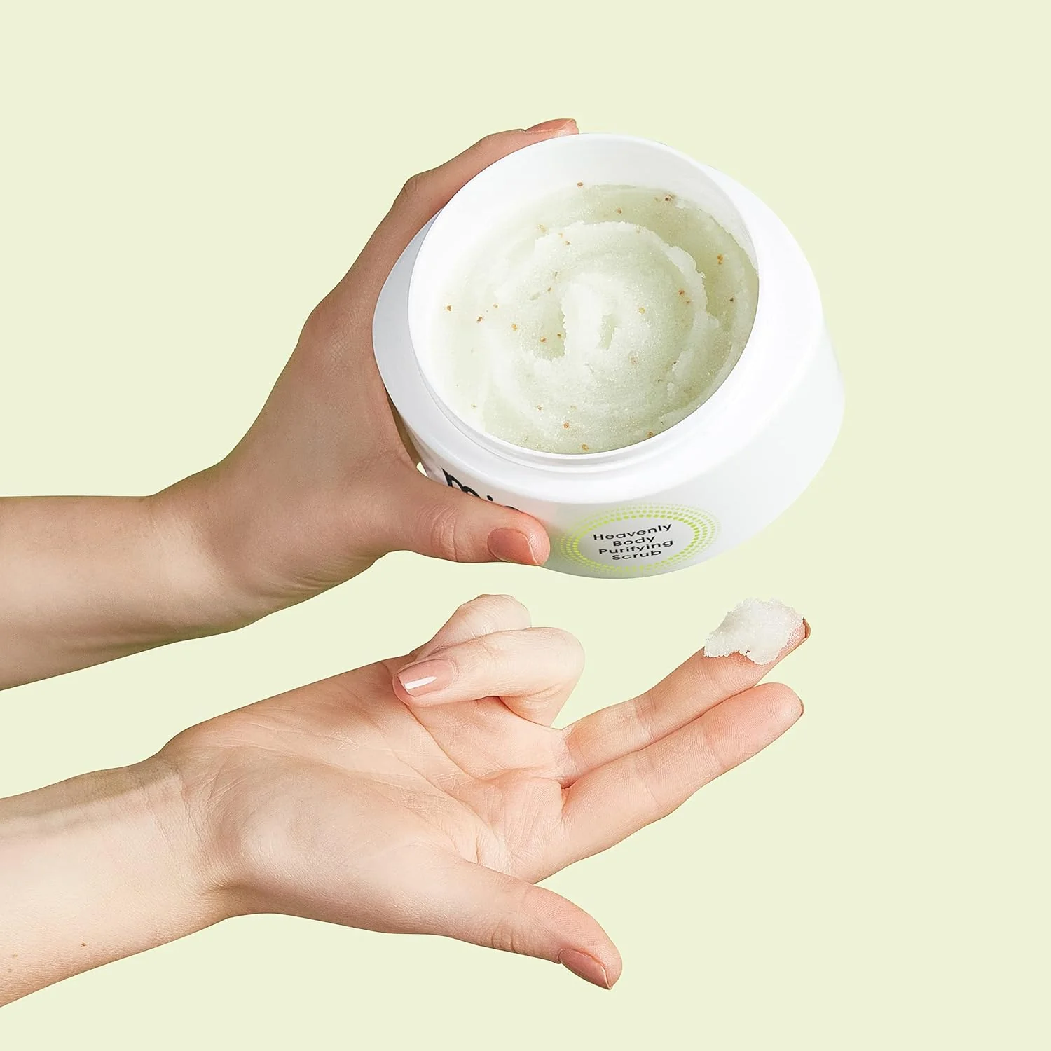 Mama Mio Scrub & Soothe Gift Set - Image 8
