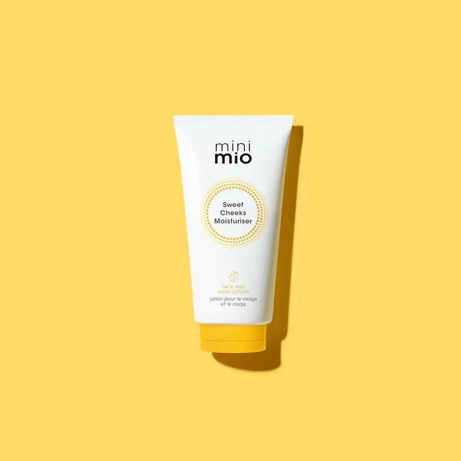 Mama Mio Mini Mio Bath Time Gift Set - Image 4