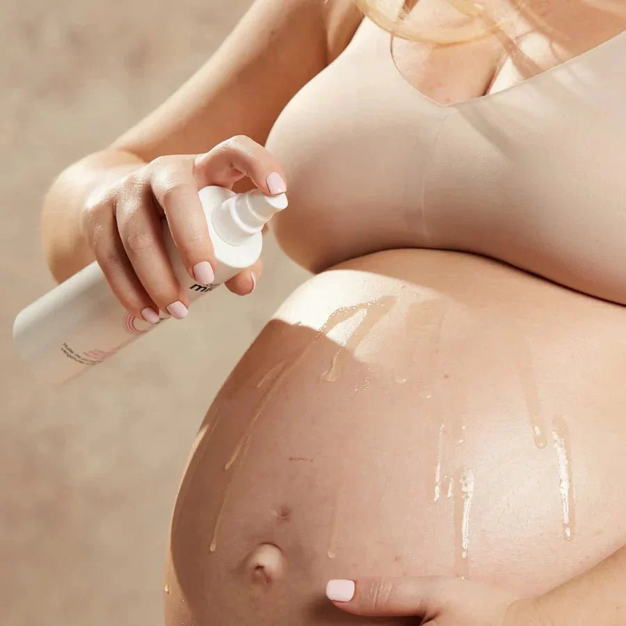 Mama Mio Stretch Mark Care Gift Set - Image 3