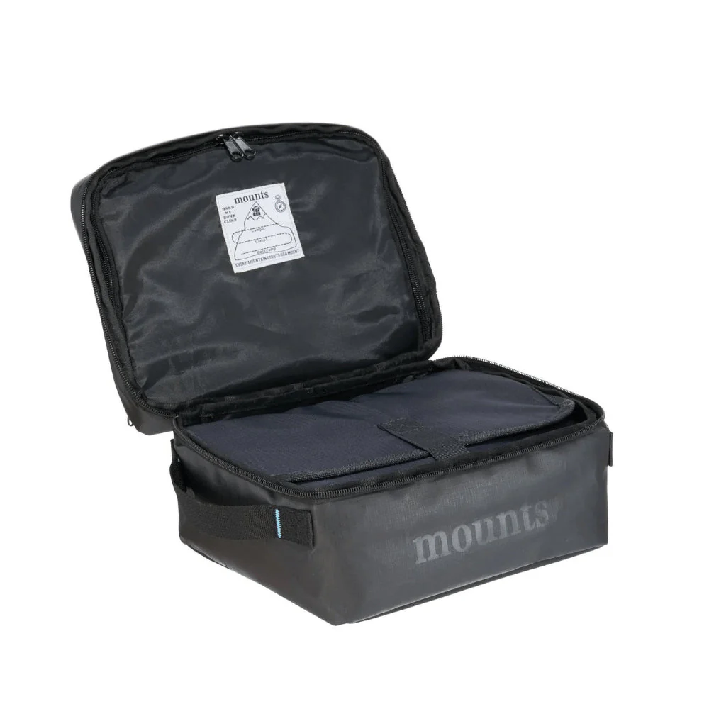 Mounts Diaper Duffle Bag: Splash Proof - Black - Image 5