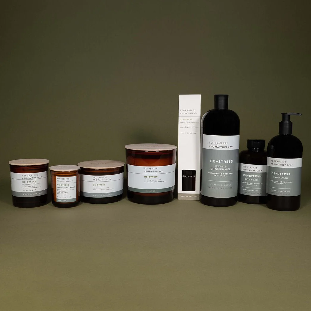 Pecksniffs Aroma:Therapy De-Stress Candle - 3 Wick (595g) - Image 2
