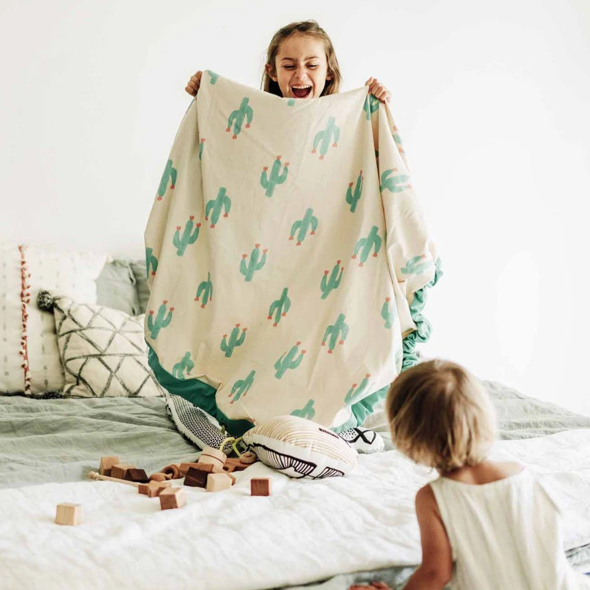 Play & Go Drawstring Play Mat Storage Bag - Cactus - Image 4