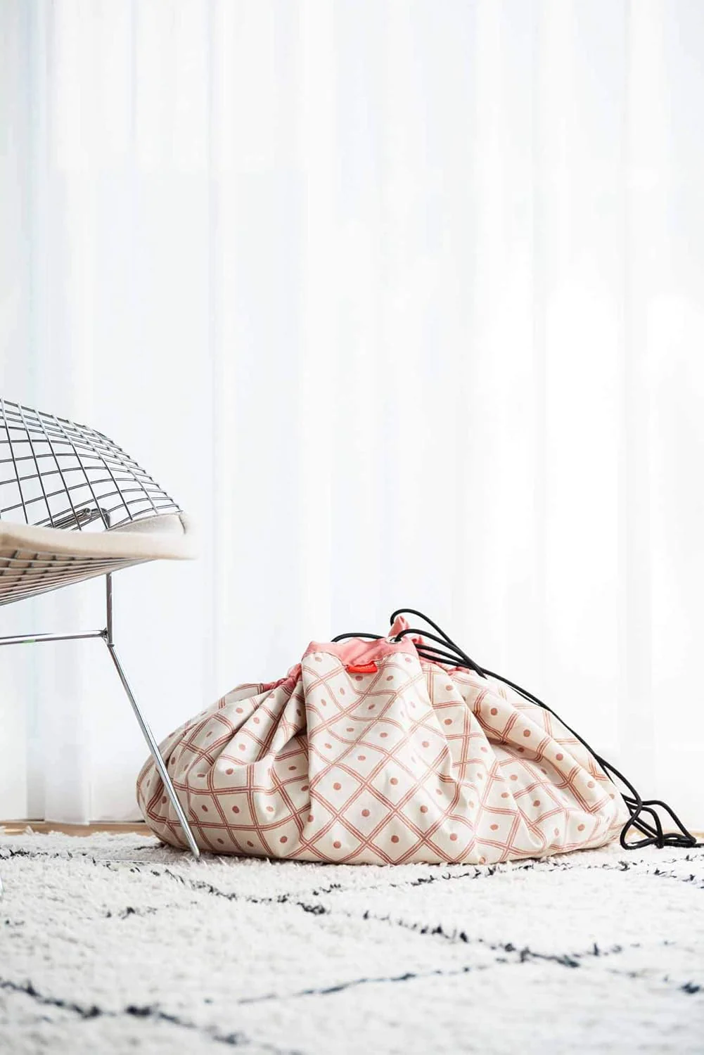 Play & Go Drawstring Play Mat Storage Bag - Geo Coral Print - Image 7