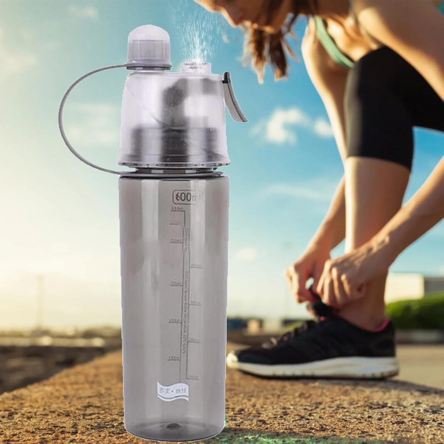 Powerfull BPA-Free 2-in-1 Sports Spray Water Bottle - Black - Image 2