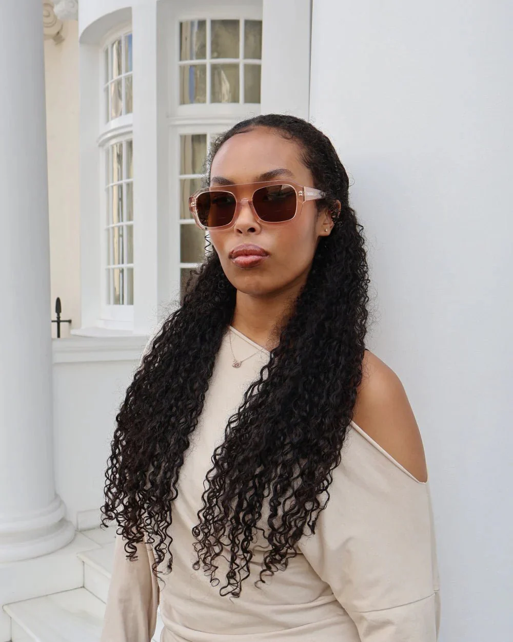 RACUZIA Sunglasses - Yara | Transparent Pink Nude 01 - Image 4