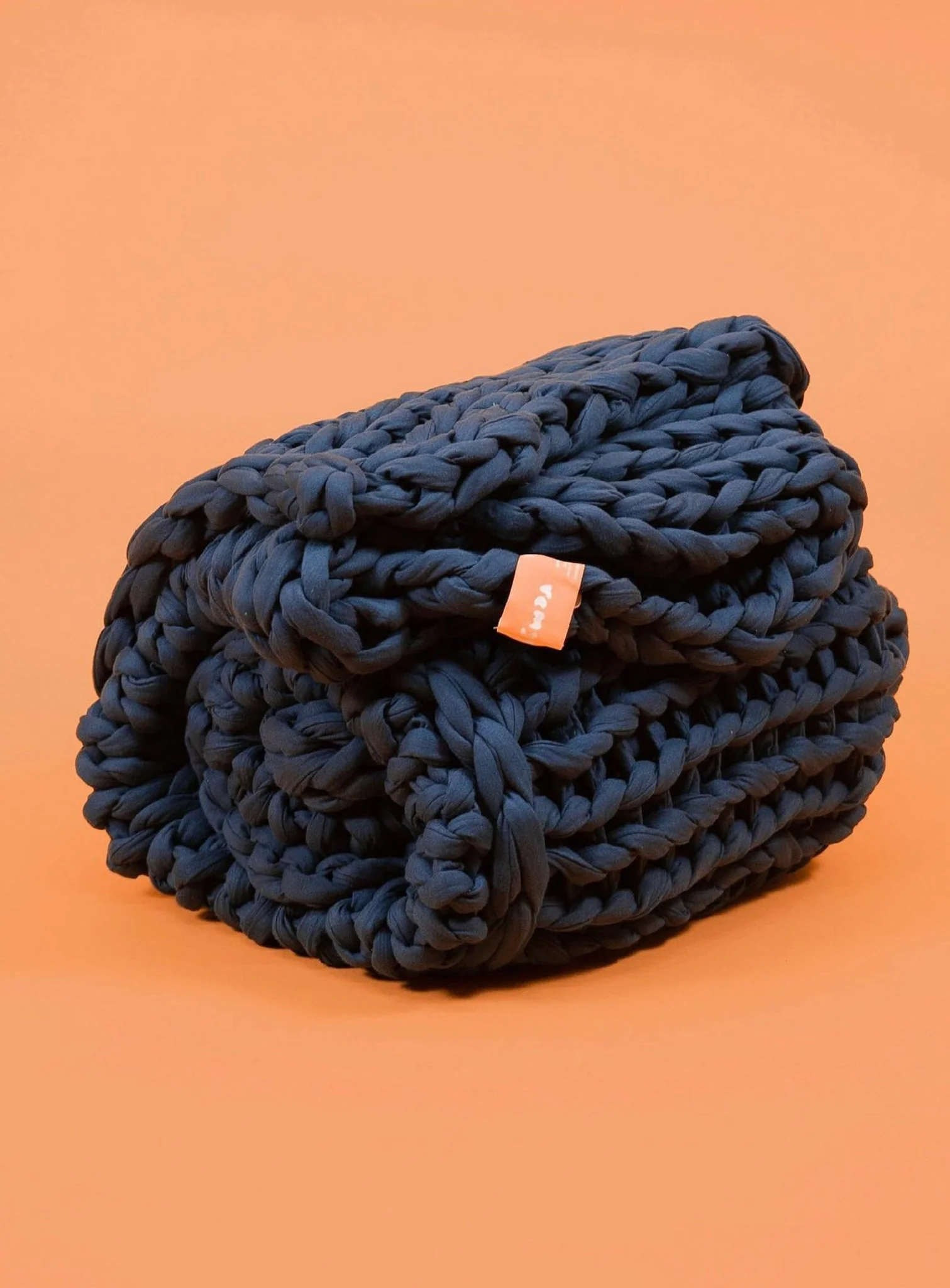 REMY Knitted Weighted Blanket - Midnight Blue (6.3KG) - Image 3