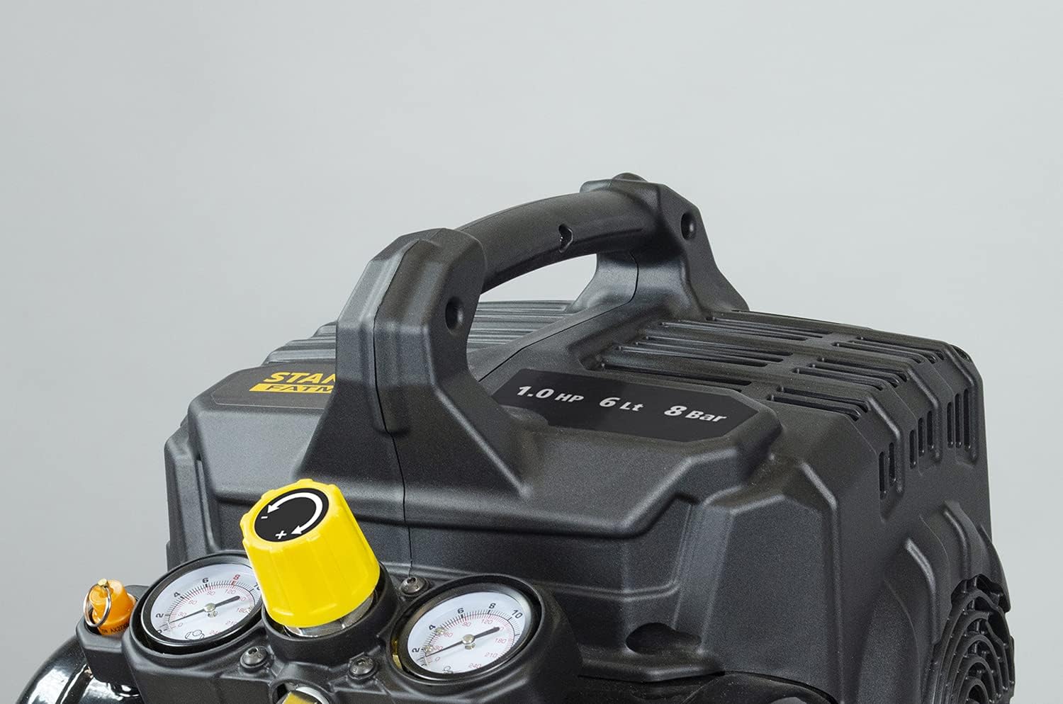 Stanley Fatmax DST 101/8/6 - 8 bar 6 litre Silent Air Compressor - Image 3