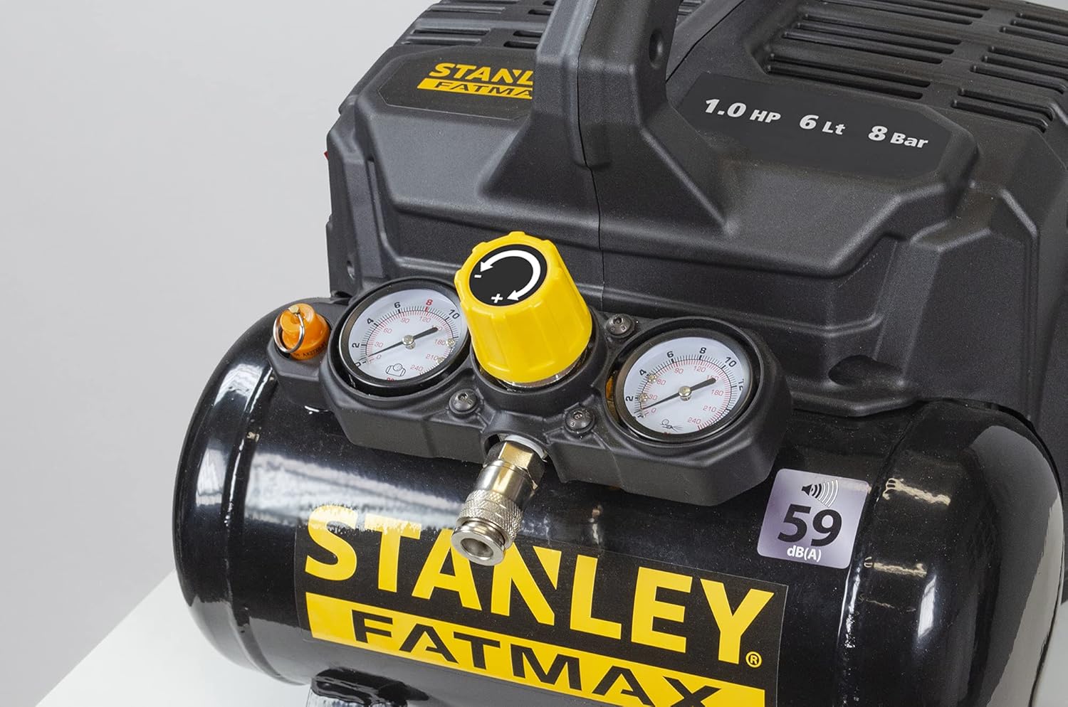 Stanley Fatmax DST 101/8/6 - 8 bar 6 litre Silent Air Compressor - Image 4