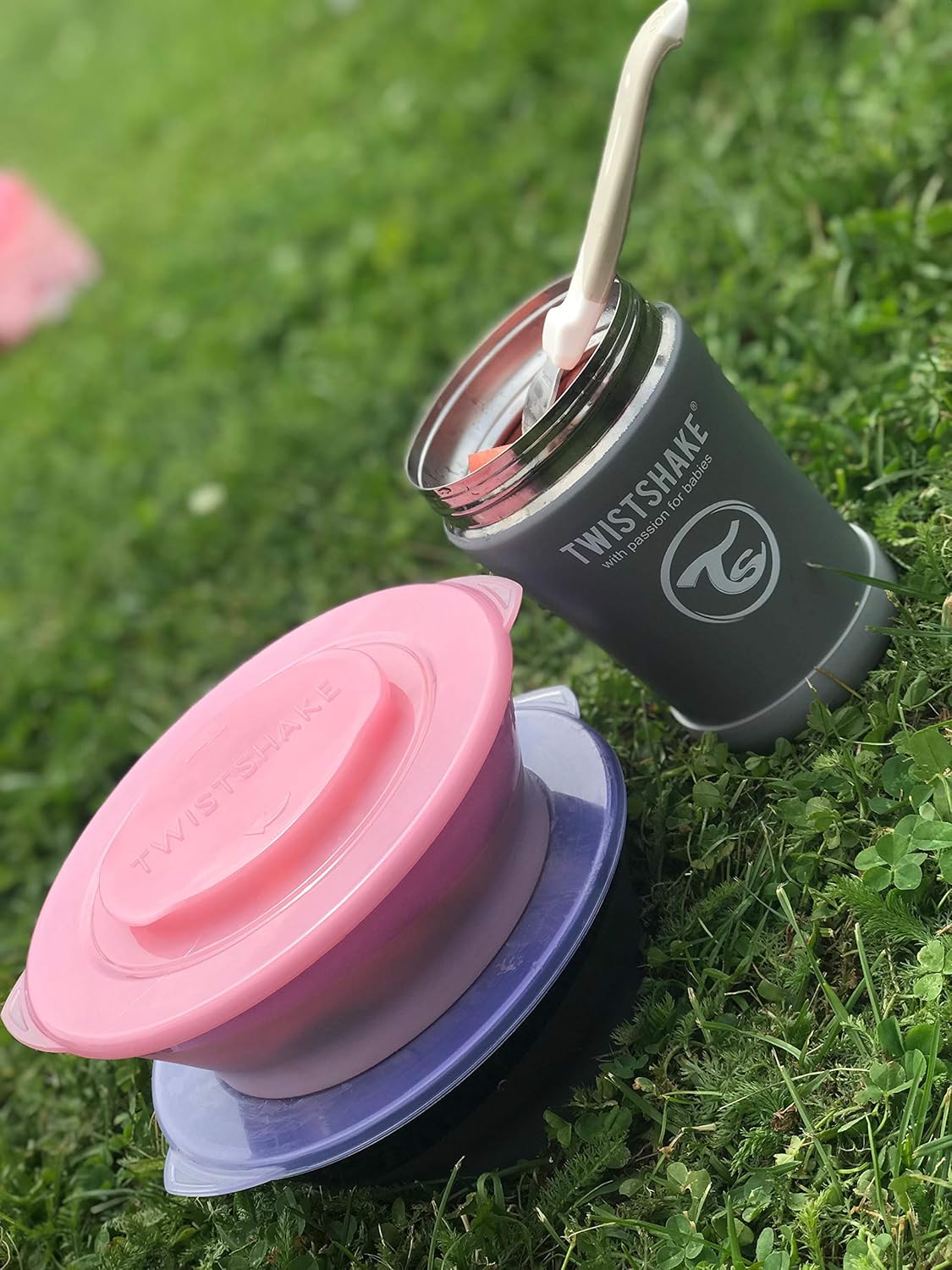 Twistshake Baby Bowl with Airtight Lid - Pink (6+M) - Image 5