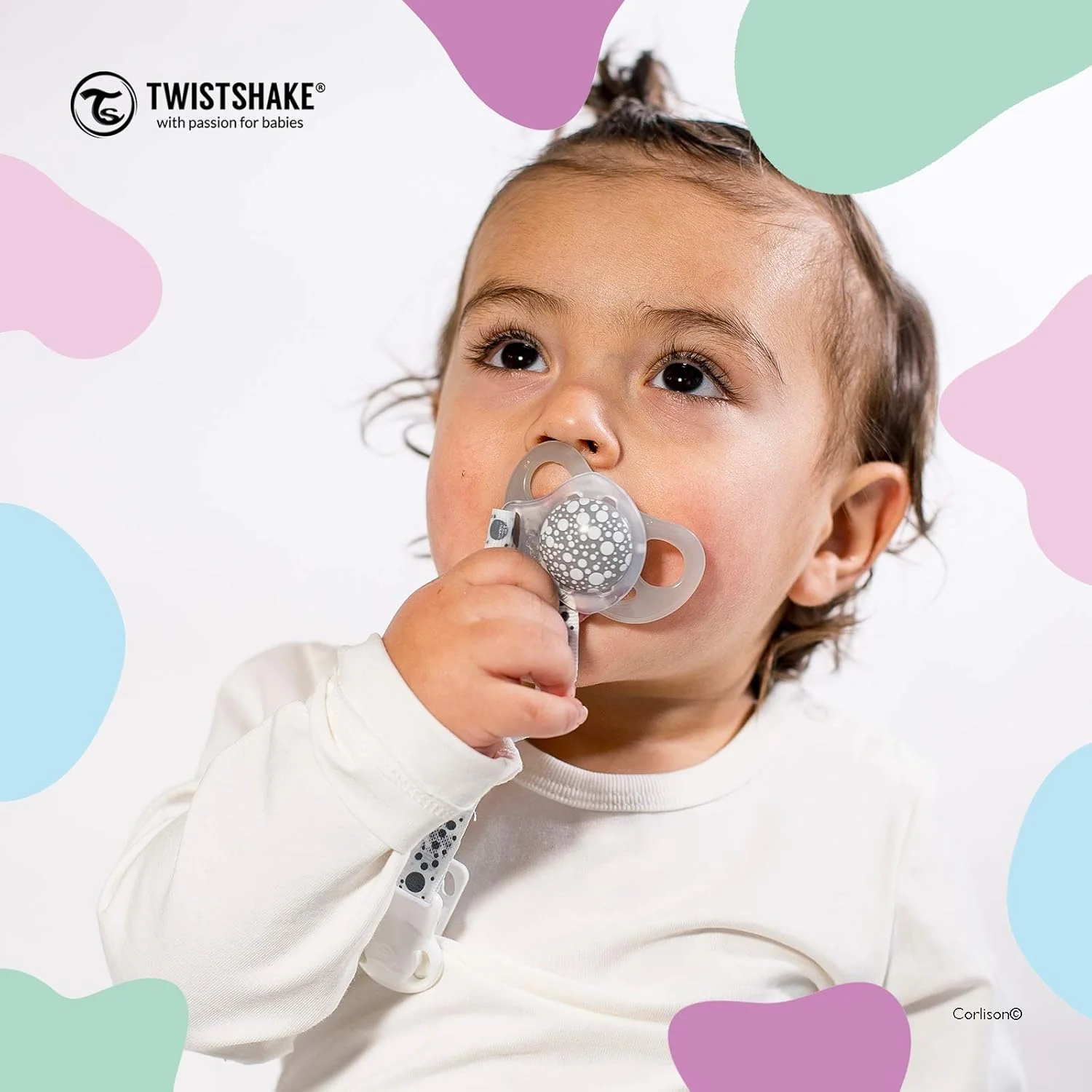 Twistshake Pacifier - Black/White (2 Pack) 6M+ - Image 9